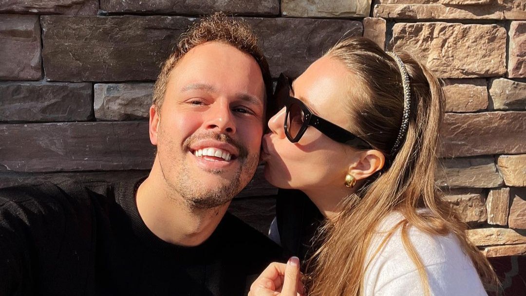 Igor Kojić sa sestrom