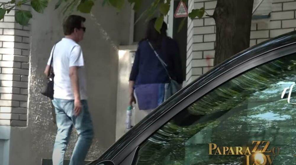 Momčilo Bajagić Bajaga s novom djevojkom