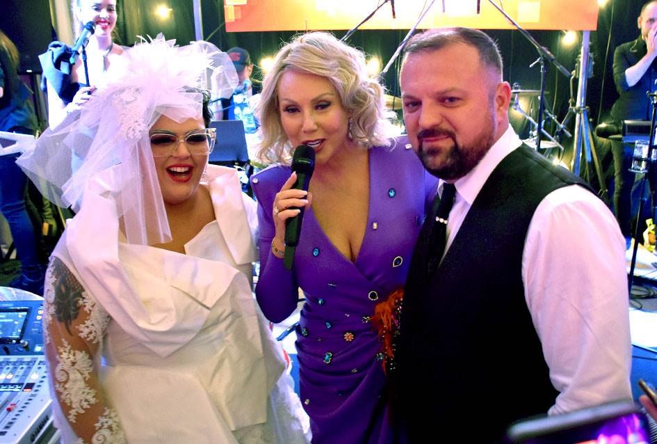 Lepa-Brena-na-svadbi-Martine-Ravlic-i-Darka-Marijanovica.jpeg