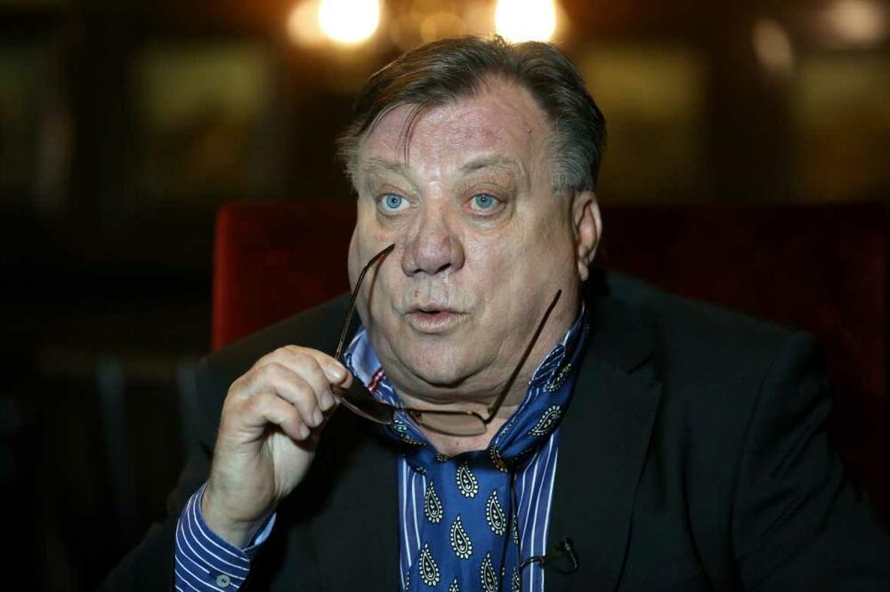 Halid Bešlić