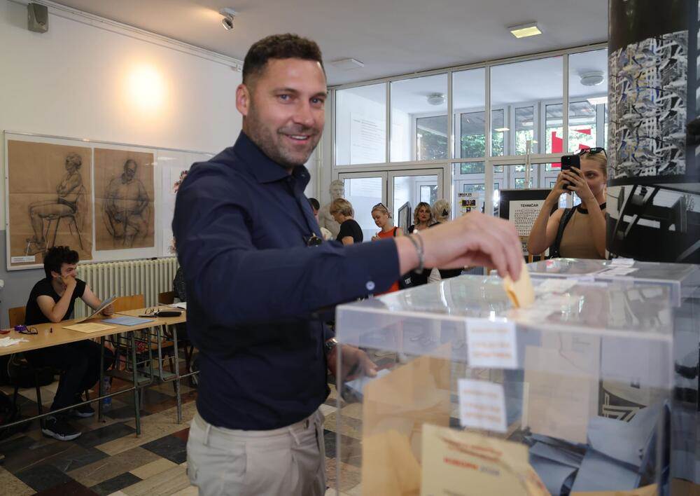 Duško Tošić.jpg