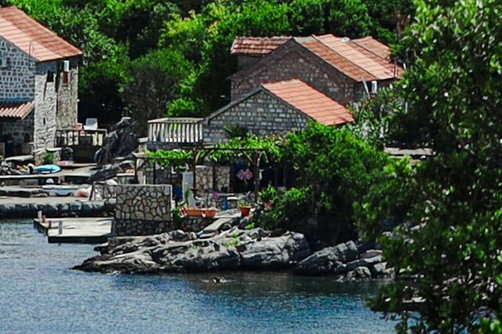 Kuća Nade Topčagić u Crnoj Gori