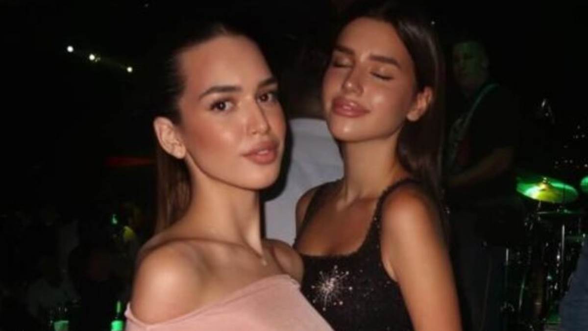 Hana Ikodinović i Lara Čolić