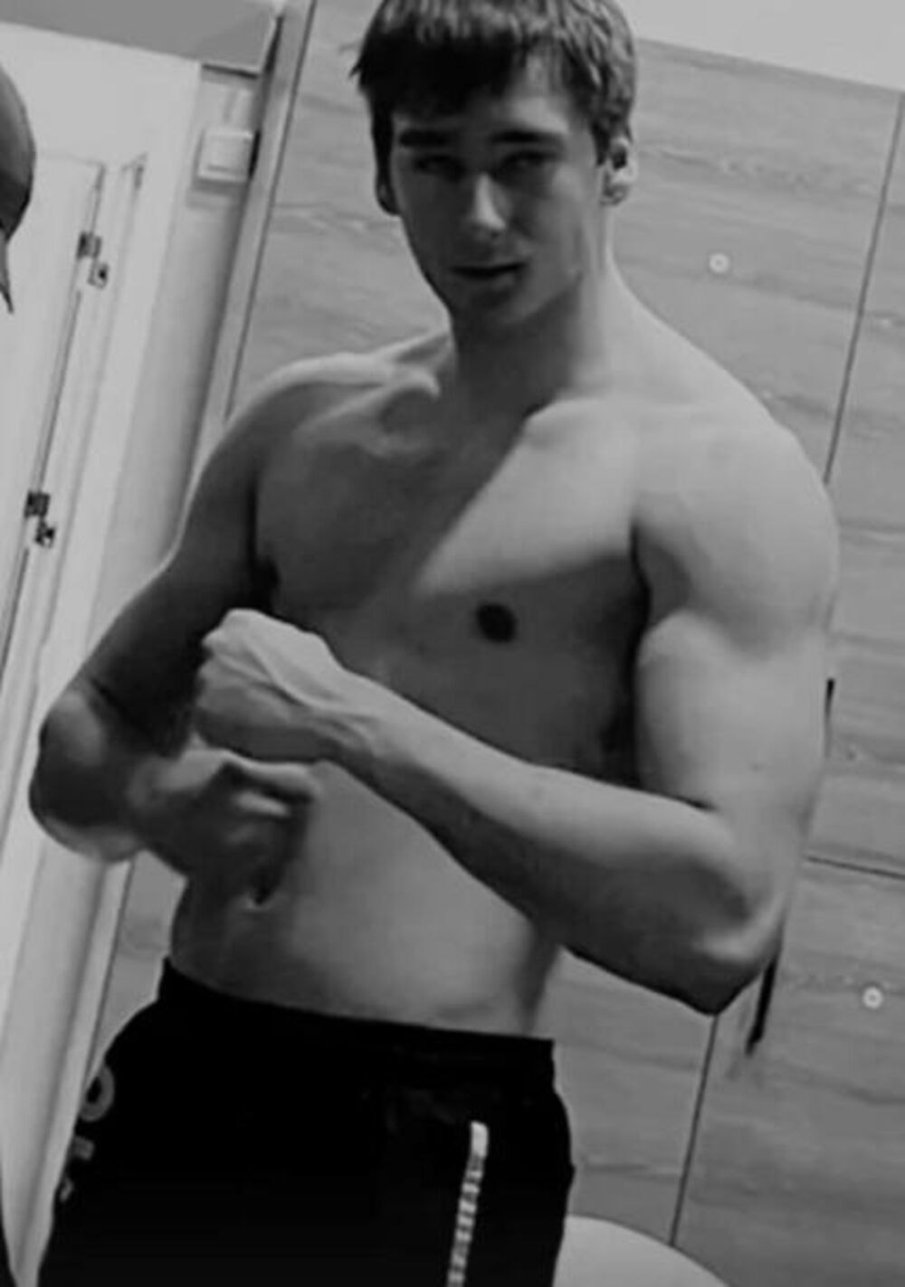 Kan Džinović