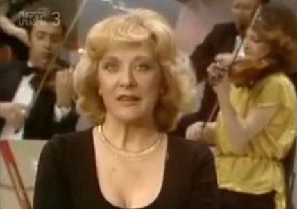 Lola Novaković.jpg