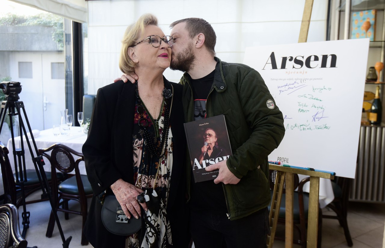 Gabi Novak i Matija Dedić