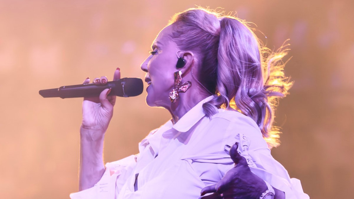 Lepa Brena