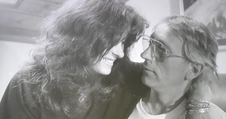 Vesna Dragojević i Oliver.jpg