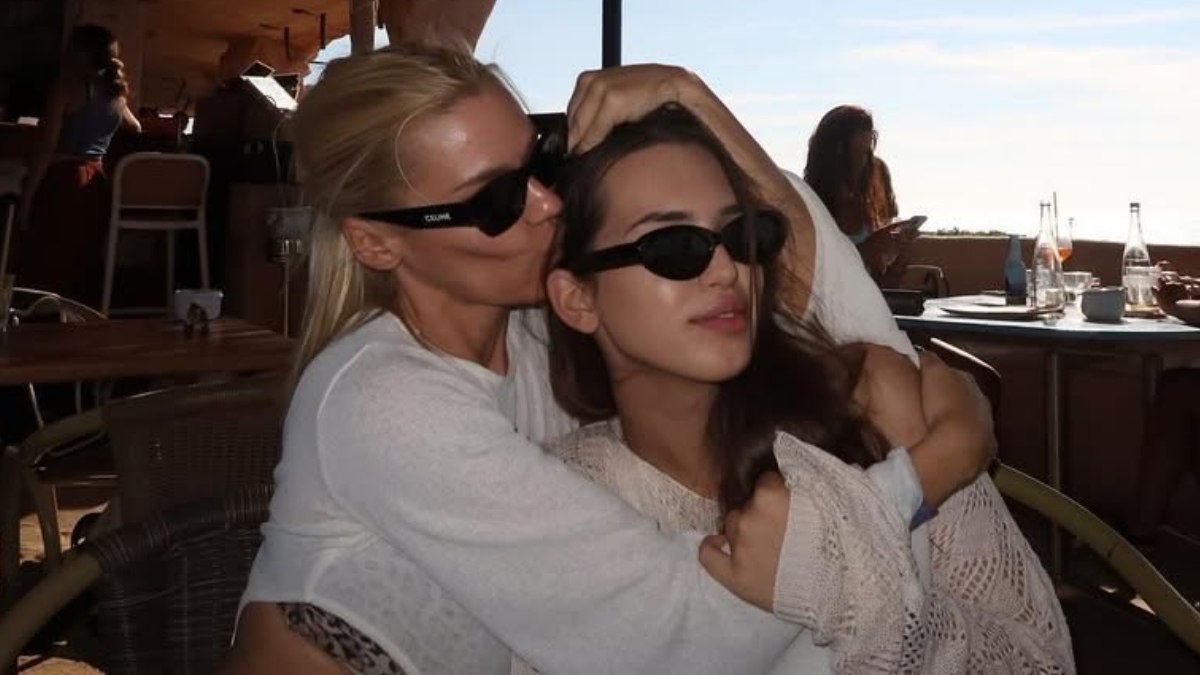 Nataša Bekvalac i Hana Ikodinović.jpg