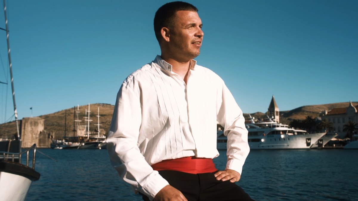klapa Trogir.jpg