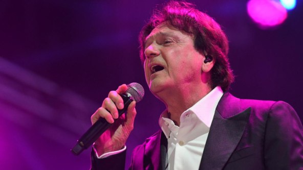 Zdravko Čolić