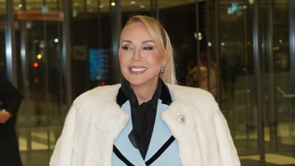 Lepa Brena