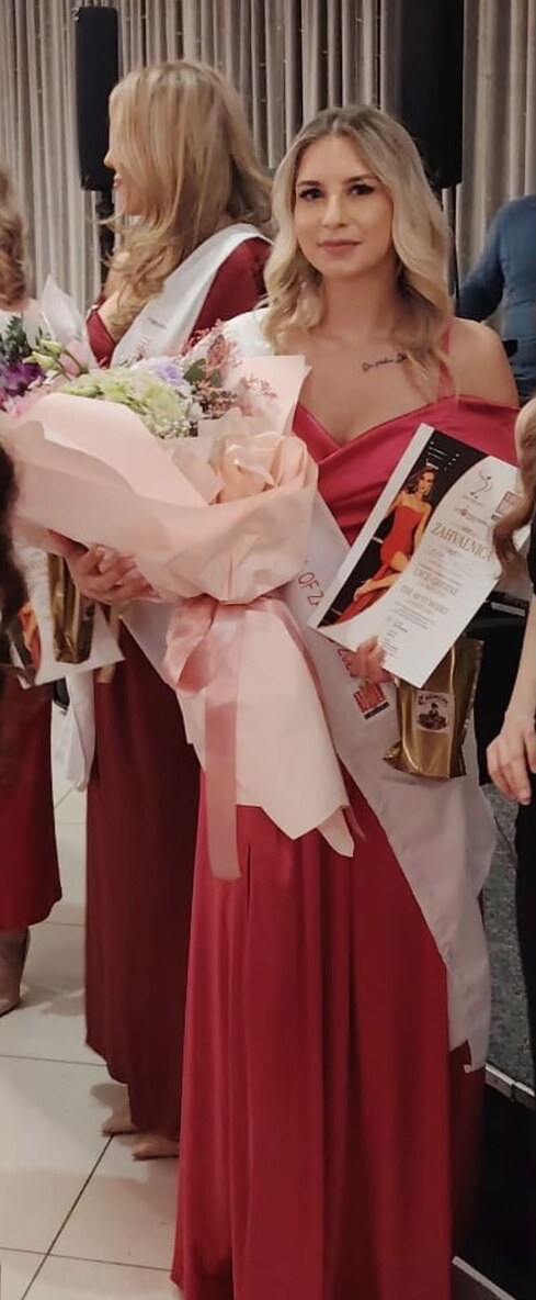 Laura Tkalčić