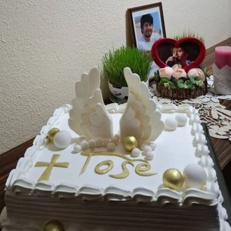 Toše rođendanska torta