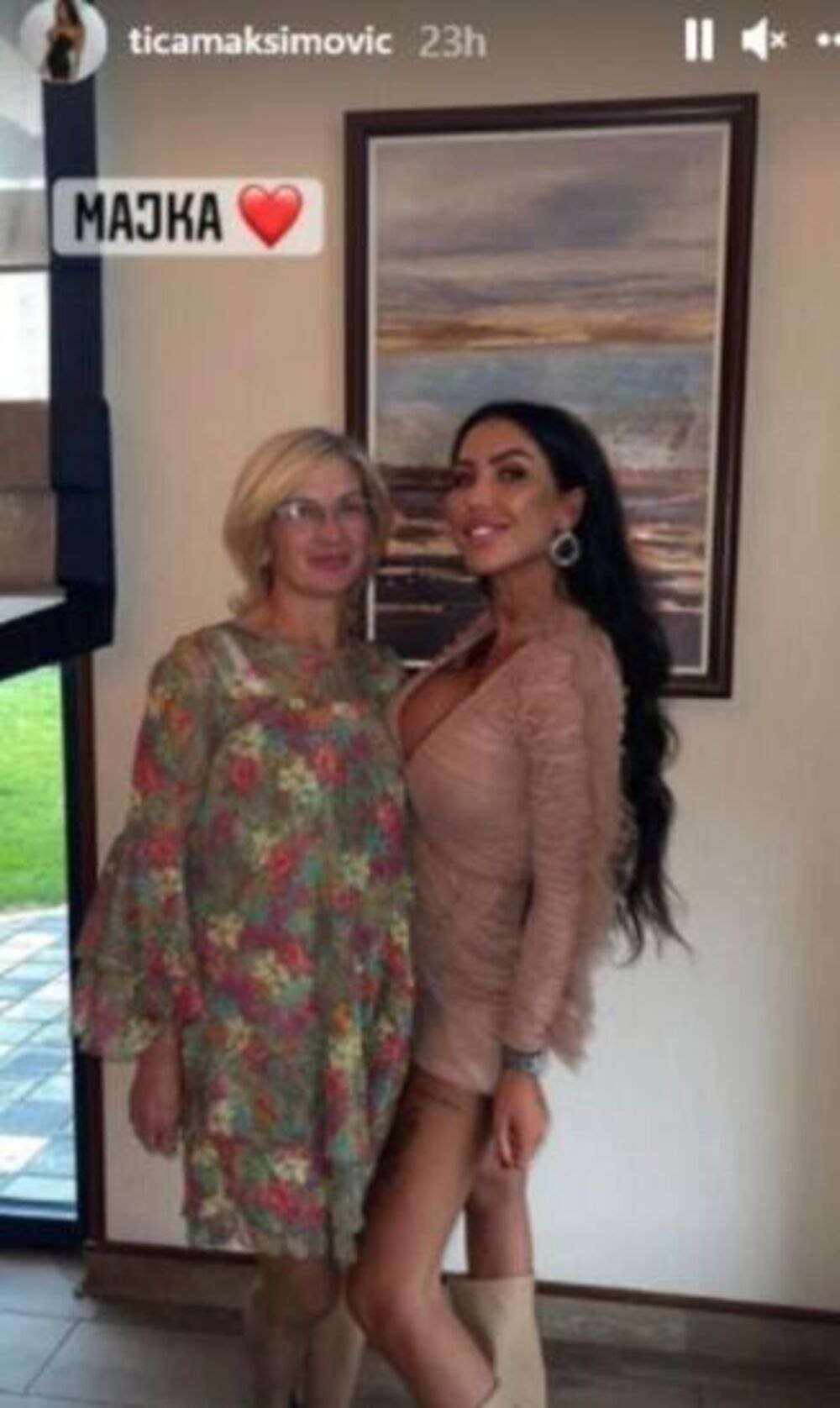 Tijana Ajfon s majkom