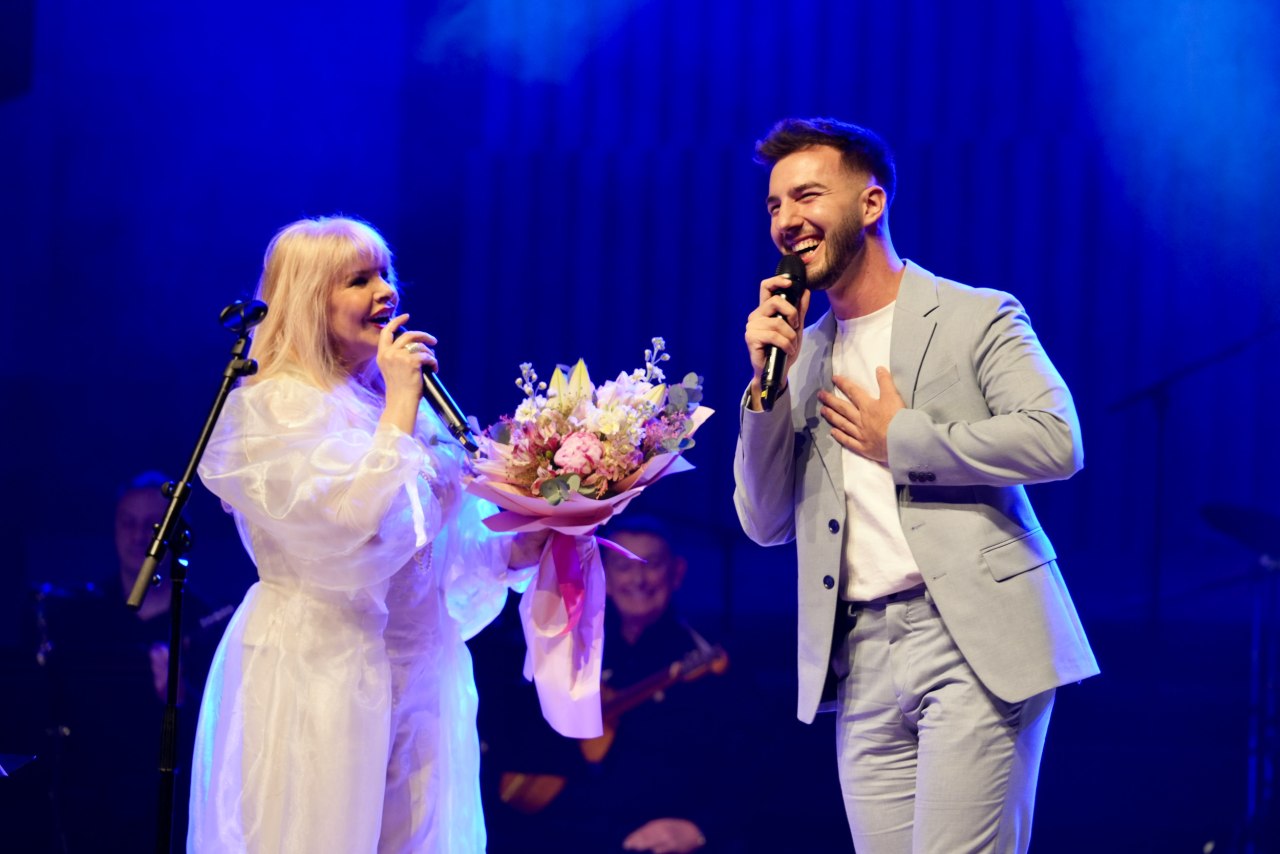 Hanka Paldum i Nikola Batinović