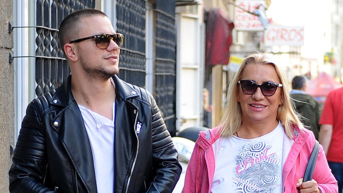 Relja Popović i Vesna Zmijanac