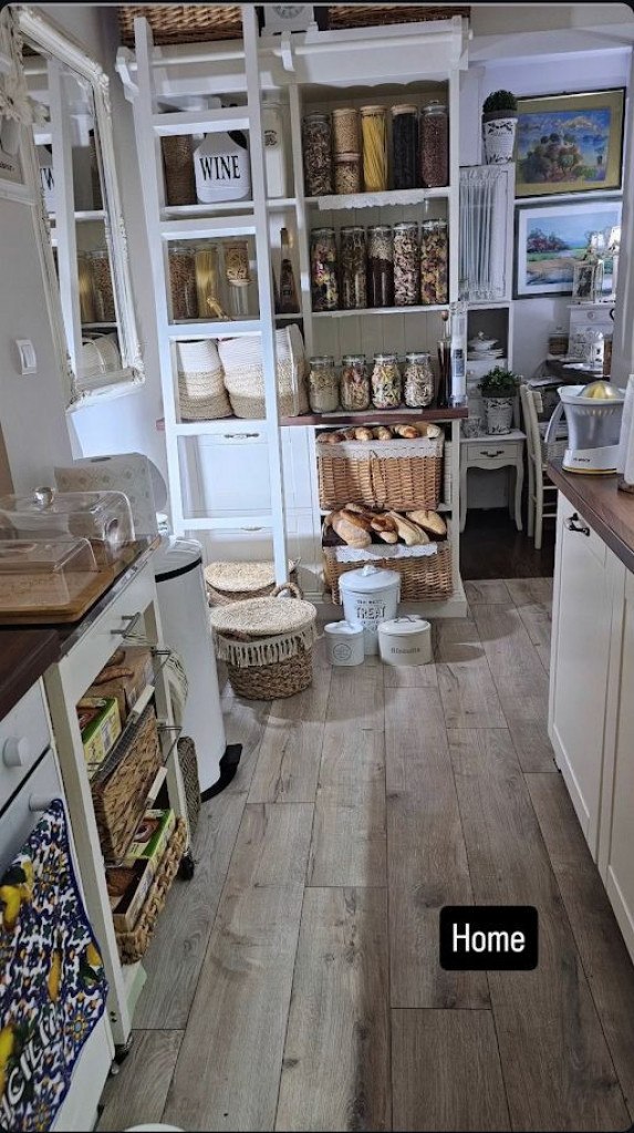 Kuhinja Lidije Vukićević.jpg