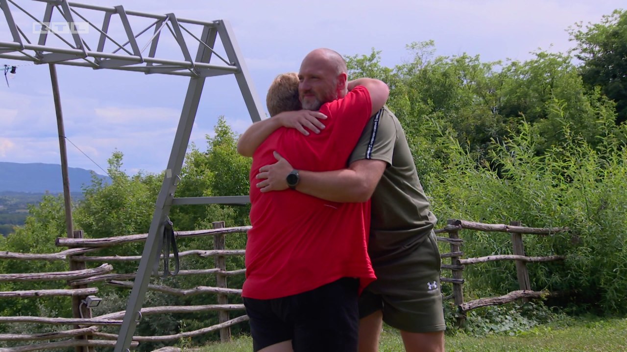 Snezana i Edo zagrljaj.jpg