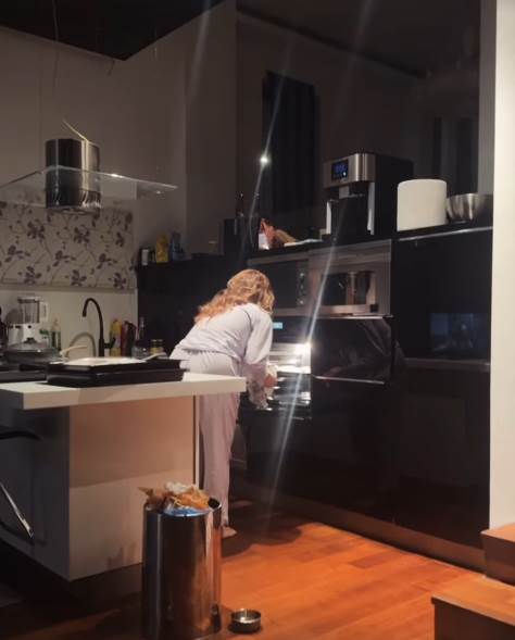 Nives Celzijus kuhinja.jpg