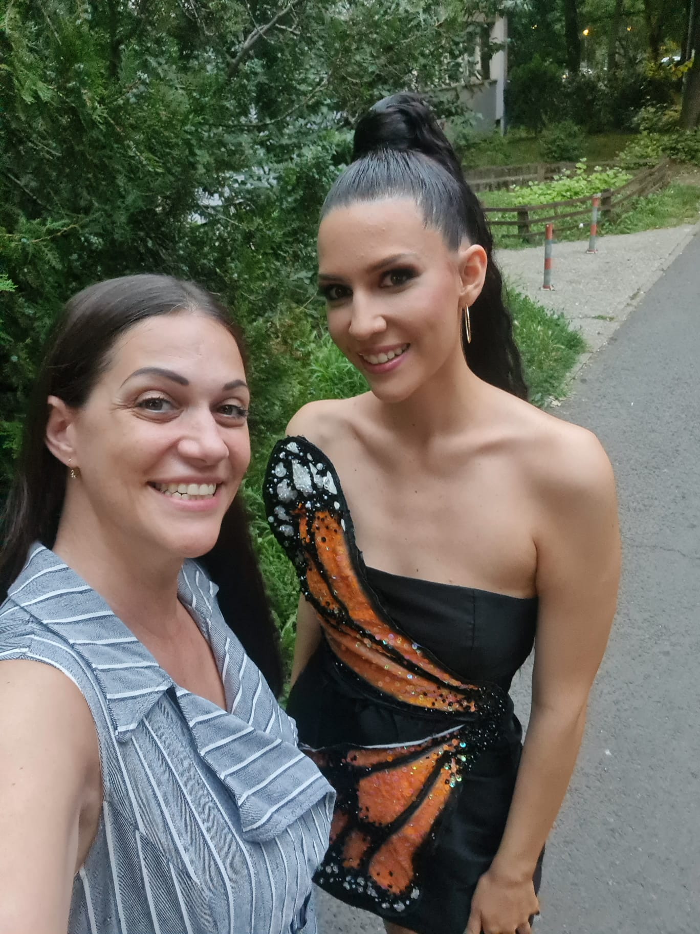 Milica i Jelena_1.jpg