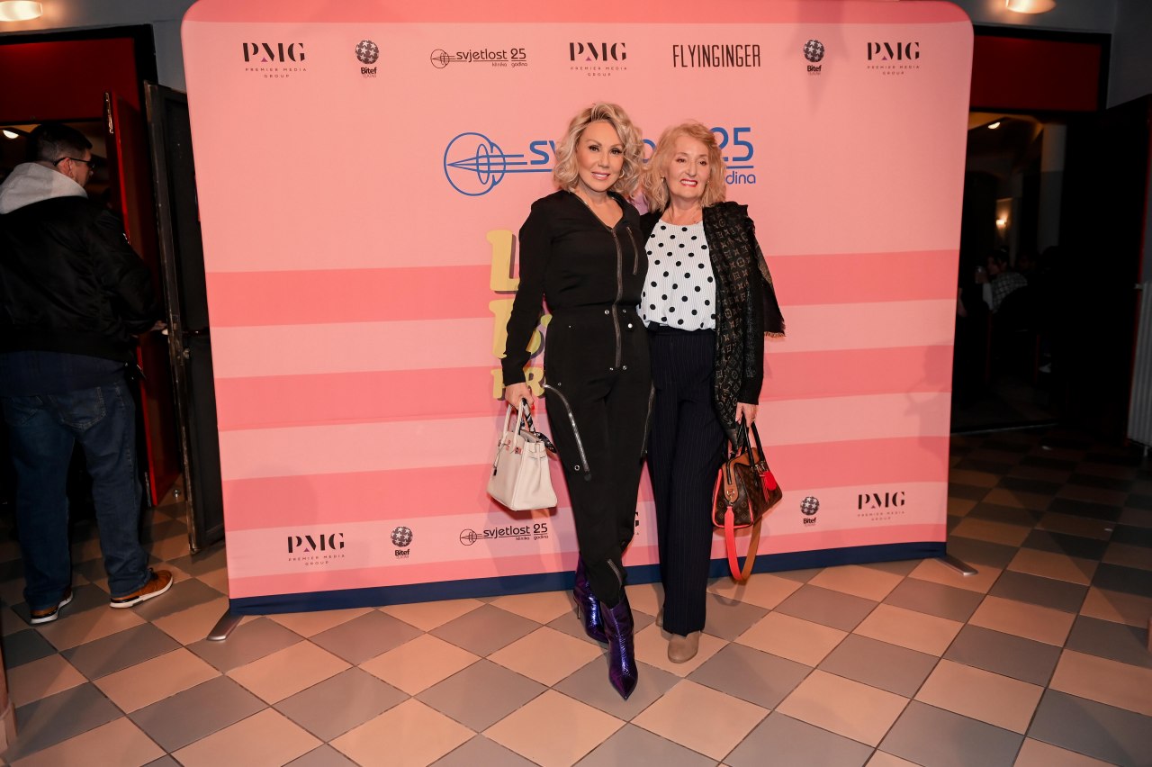 Lepa Brena i Fakreta Stojanović