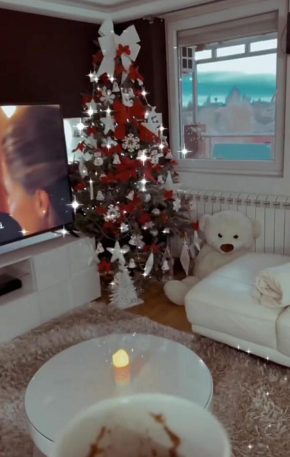 Dom Nikoline Kovač i Saše Kapora