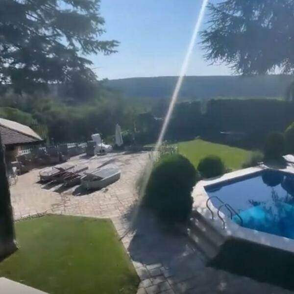 Kako izgleda kuća Jelene Karleuše?