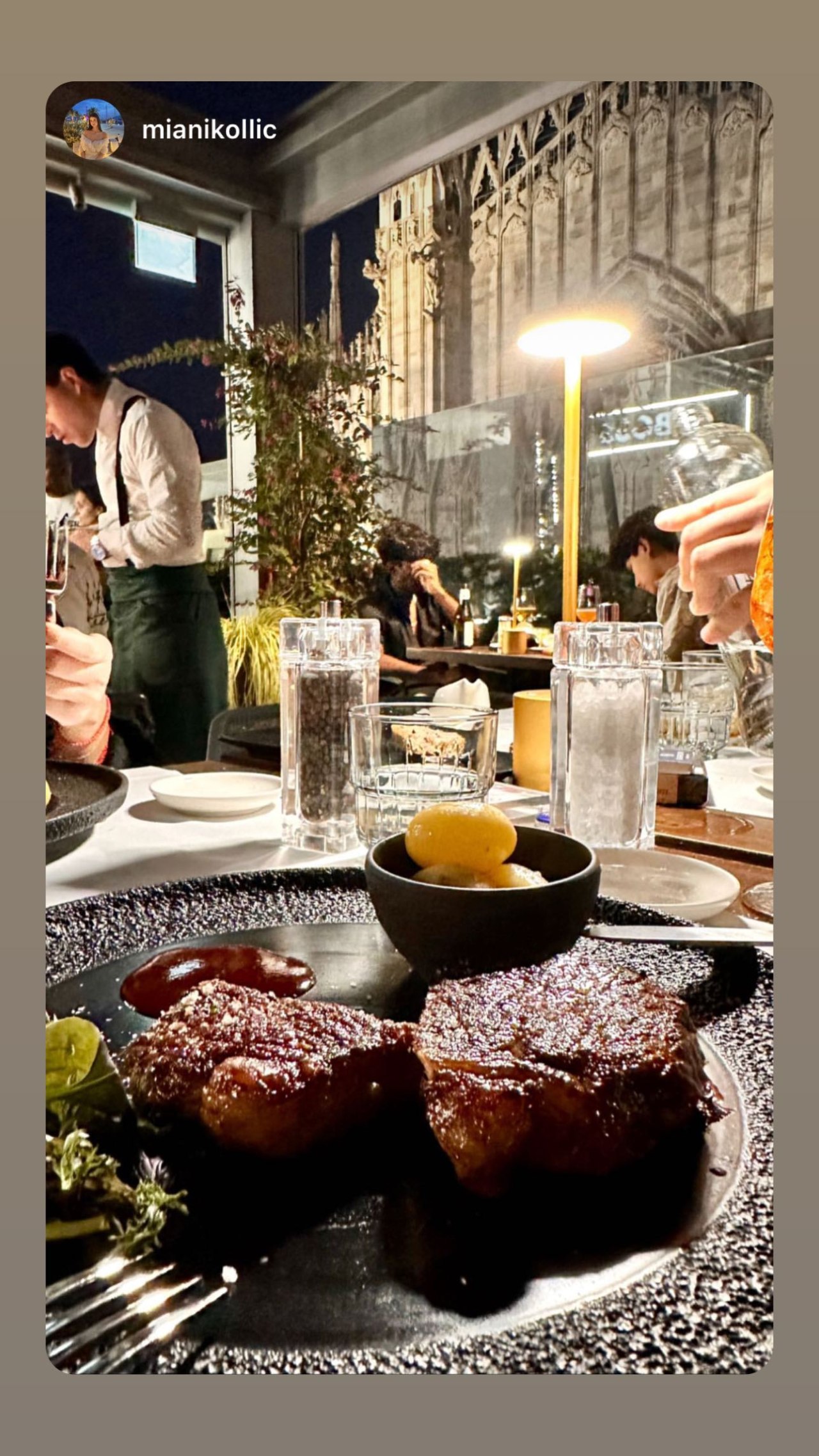 Una Čolić proslavila 22. rođendan u Milanu