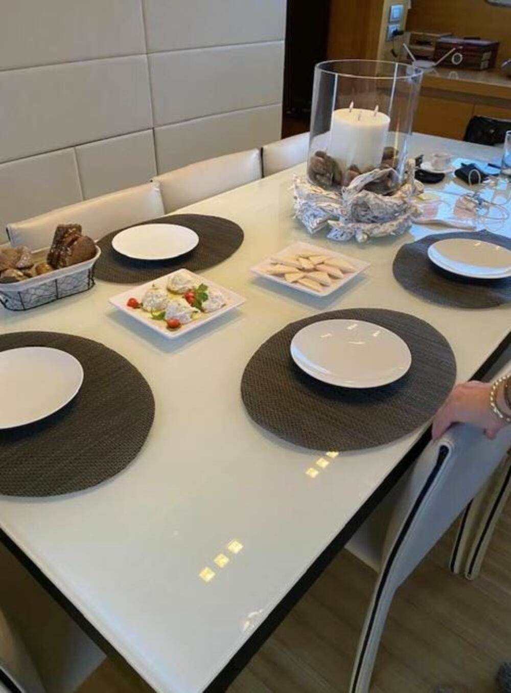Jahta Lepe Brene i Bobe Živojinovića