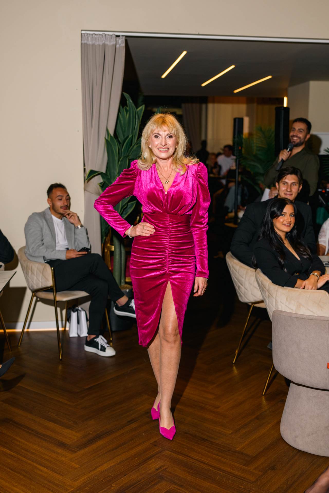 Žena Ženi nije vuk