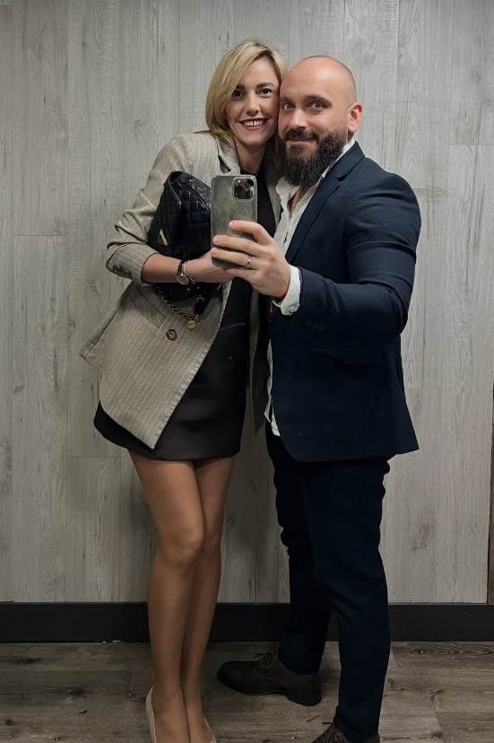 Edin Bešić sa suprugom.jpg