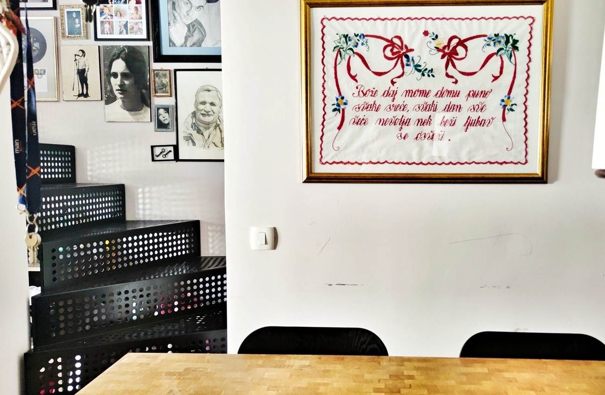 Stepenice Danijele Dvornik.jpg