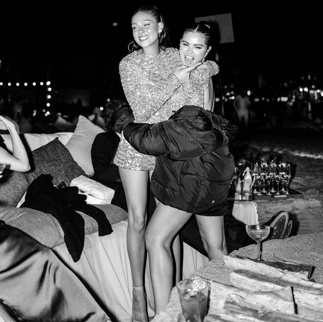 Nicola Beckham i Selena Gomez