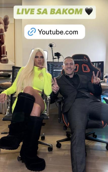 Jelena Karleuša i Baka Prase.jpg