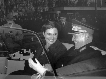 Josip Broz Tito i Jovanka Broz.jpg