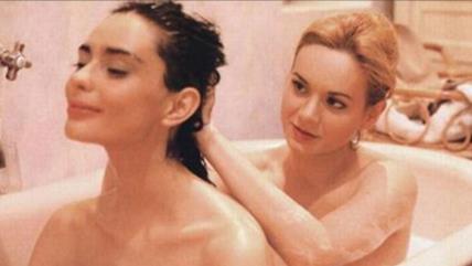 Dragana Mrkić i Ksenija Pajić.jpg