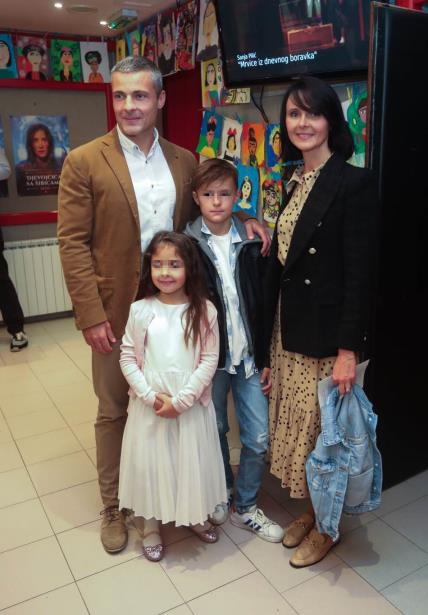 Zoran Pribičević s obitelji