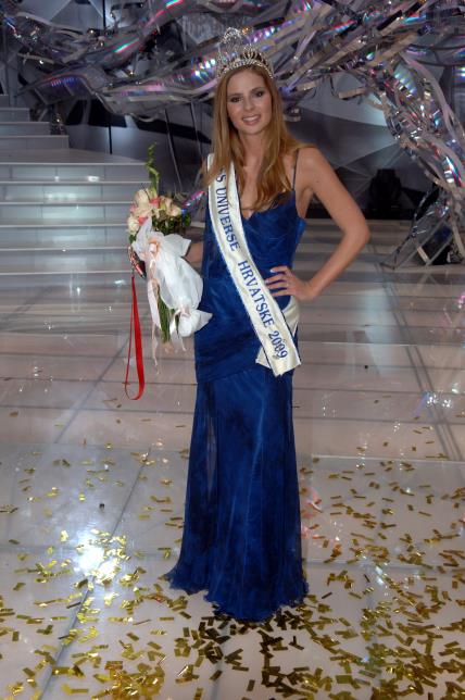 Sarah Ćosić bila je Miss Universe Hrvatske
