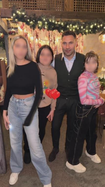 Duško Tošić s kćerima Atinom i Nikom
