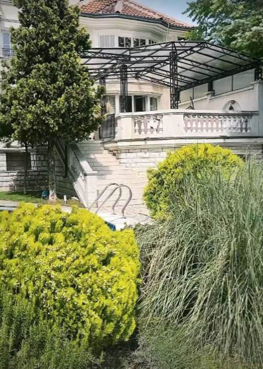Kako izgleda kuća Jelene Karleuše?