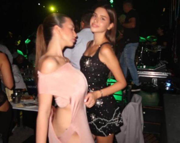 Hana Ikodinović i Lara Čolić