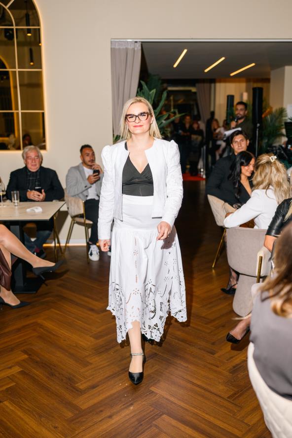 Žena ženi nije vuk