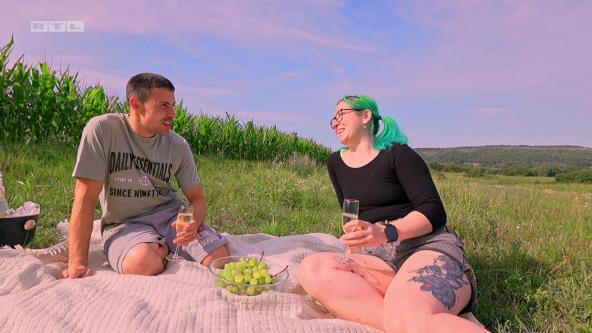 Tomislav i Iris na pikniku.jpg