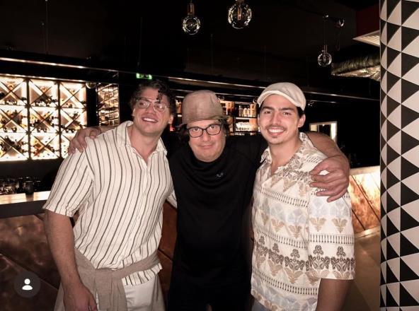 Rambo Amadeus sa sinom.jpg