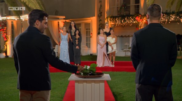 GS - kome ide ruza.jpg