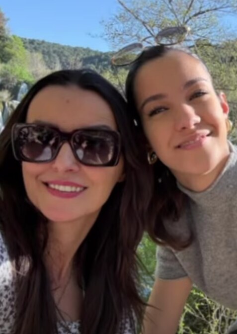 Mirela Rupić i Lana Lourdes.jpg