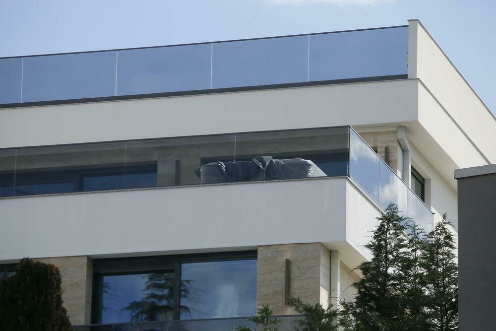 Vila Meline i Harisa Džinovića