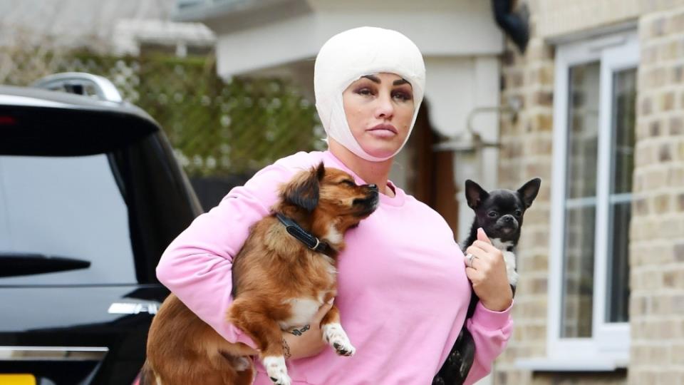 Katie Price je ovisnica o operacijama