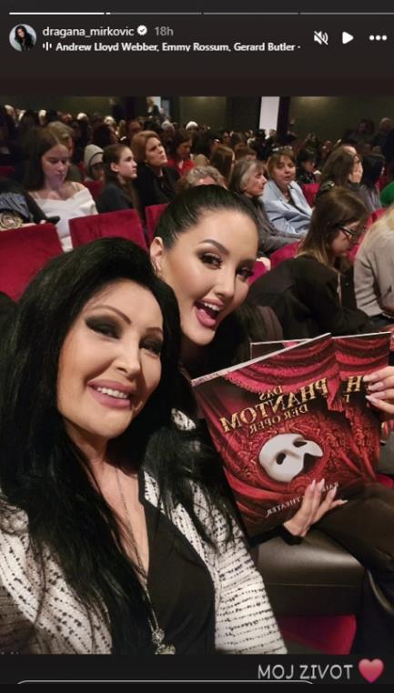 Dragana Mirković i Manuela Bijelić.jpg